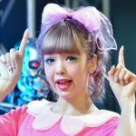 藤田ニコル「モデルの『すっぴん』は全部ウソ」 藤田ニコル「モデルの『すっぴん』は全部ウソ」