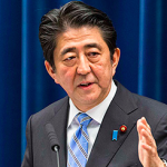 【悲報】安倍晋三さん、新幹線の車内販売でりんごジュースを買う 【悲報】安倍晋三さん、新幹線の車内販売でりんごジュースを買う