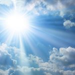 友人の家に来た時に勝手にベッドに座る夏www 友人の家に来た時に勝手にベッドに座る夏www