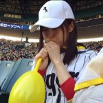 山本彩の風船を膨らます姿かわえええええ 山本彩の風船を膨らます姿かわえええええ