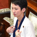 蓮舫代表、安倍晋三首相と「同じ空気を吸うのがつらい」 蓮舫代表、安倍晋三首相と「同じ空気を吸うのがつらい」