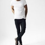 人種別にTシャツ一枚だけ着てる画像並べてみたらwwwwwwwwww (※画像あり) 人種別にTシャツ一枚だけ着てる画像並べてみたらwwwwwwwwww (※画像あり)