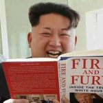 【画像】トランプの暴露本を読む金正恩がめっちゃ楽しそうでワロタwwwwwww 【画像】トランプの暴露本を読む金正恩がめっちゃ楽しそうでワロタwwwwwww