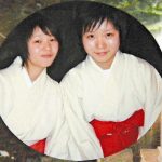 【画像あり】スピードスケート金メダリスト高木菜那・美帆姉妹 巫女さんだった (※画像あり) 【画像あり】スピードスケート金メダリスト高木菜那・美帆姉妹 巫女さんだった (※画像あり)