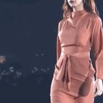 【GIF画像】Gカップモデルさん、歩くだけでお●ぱいが暴れてしまうwwwwwwwwwwww 【GIF画像】Gカップモデルさん、歩くだけでお●ぱいが暴れてしまうwwwwwwwwwwww