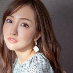 板野友美 叩かれても前向きな訳「叩かれてしまうのは、良くも悪くも、自分が何かしらの印象を与えたから」 板野友美 叩かれても前向きな訳「叩かれてしまうのは、良くも悪くも、自分が何かしらの印象を与えたから」