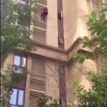 【超人】84歳の認知症のばばあが高層マンションの外壁をつたって脱出 まるでスパイダーマン 【超人】84歳の認知症のばばあが高層マンションの外壁をつたって脱出 まるでスパイダーマン