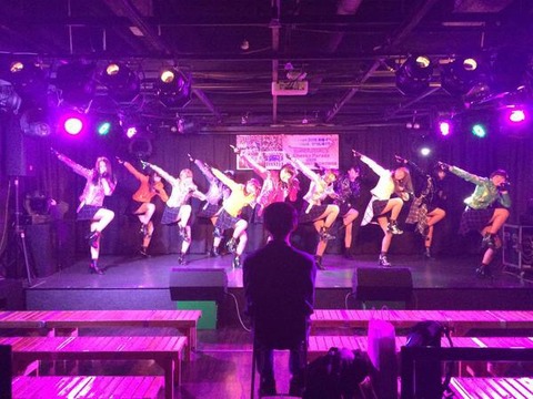 ある地下アイドル、大阪でのライブ動員数が1人だけ・・・その画像が切な過ぎるwwwwwwwwww
