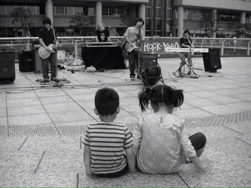 【画像】セカオワの悲惨なデビューライブwwwwww