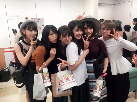 宮脇咲良「舞台「歌姫」を観てきました。先輩方も大集合でしたよ…」