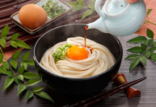うどんとか言う麺類最強の食べ物wwwwwwwwwwwwwww