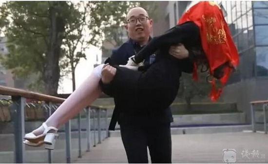 【画像】モテなさすぎて恋愛を諦めた中国の男性の末路・・・これが俺たちの未来なのか・・・？