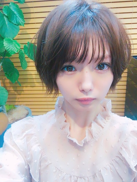 【画像】　NMB48市川美織さんが断髪しショートヘア　死ぬほど可愛いと話題にｗｖｗｖｗｖｗｖｗｖｗｖ