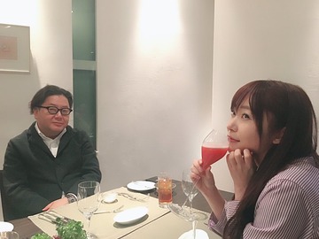 【画像】指原莉乃さん、秋元康さんと会食の様子をツイートする