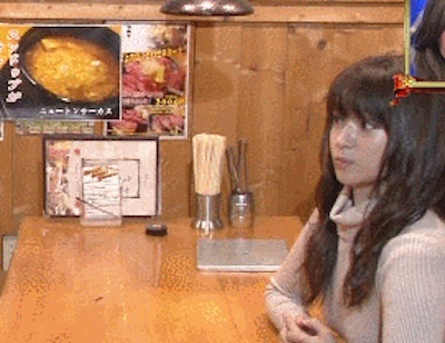 【GIF画像】深田恭子、ぴったりニット着てお●ぱい主張ｗｗｗｗｗｗｗｗｗｗｗｗ