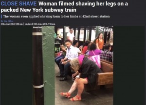 【動画】米NYの地下鉄駅ホームでとんでもない女性が出現ｗｗｗｗｗｗ　「頼むから家でやってくれ」