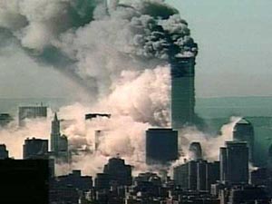 【悲報】9.11の生存者、テロで死亡